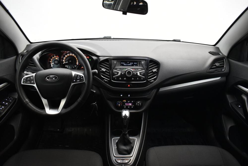 Lada (ВАЗ) Vesta I Москва  - изображение 5