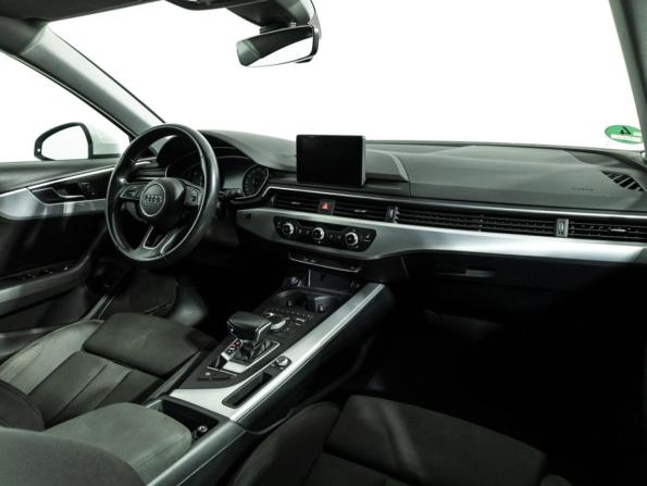 Audi A4 V (B9) с пробегом 2018 года, цена 2 050 000 рублей, 229252 км, универсал, Автокод Объявления
