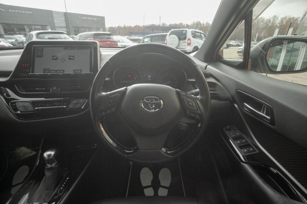 Toyota C-HR I Иркутск  - изображение 18