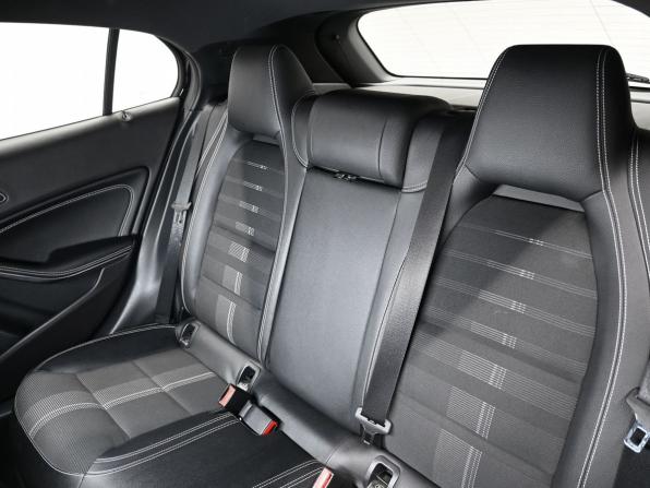 Mercedes-Benz GLA I (X156) Рестайлинг с пробегом 2017 года, цена 2 375 000 рублей, 86955 км, внедорожник, Автокод Объявления