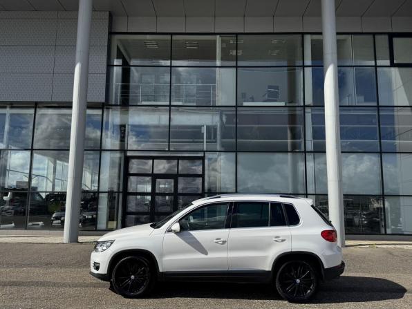 Volkswagen Tiguan I Рестайлинг с пробегом 2012 года, цена 965 000 рублей, 283000 км, внедорожник, Автокод Объявления