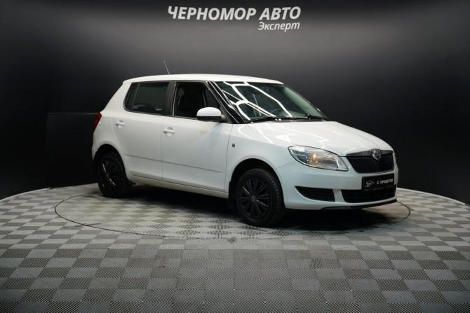 Skoda Fabia II Рестайлинг с пробегом 2013 года, цена 747 000 рублей, 149000 км, хэтчбек, Автокод Объявления