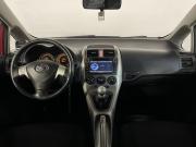 Toyota Auris I Великий Новгород  - изображение 29