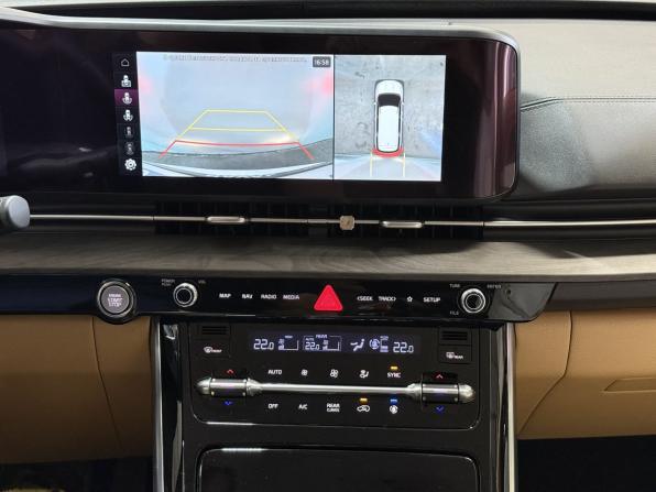 Kia Carnival IV с пробегом 2022 года, цена 5 440 000 рублей, 33368 км, минивэн, Автокод Объявления