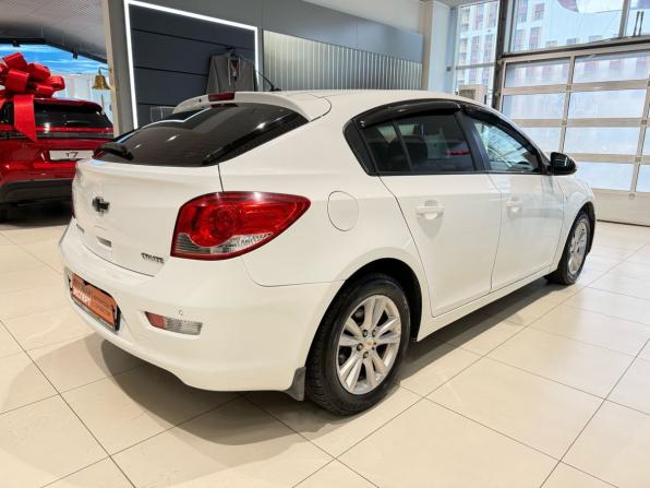 Chevrolet Cruze I Рестайлинг с пробегом 2013 года, цена 699 000 рублей, 155000 км, хэтчбек, Автокод Объявления