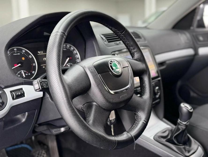 Skoda Octavia II (A5) Рестайлинг Шахты  - изображение 12