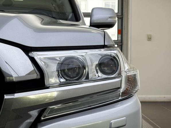 Toyota Land Cruiser 200 Series Рестайлинг 2 с пробегом 2015 года, цена 4 899 000 рублей, 192770 км, внедорожник, Автокод Объявления
