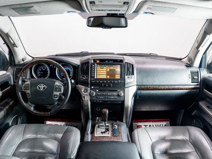 Toyota Land Cruiser 200 Series Чита  - изображение 8