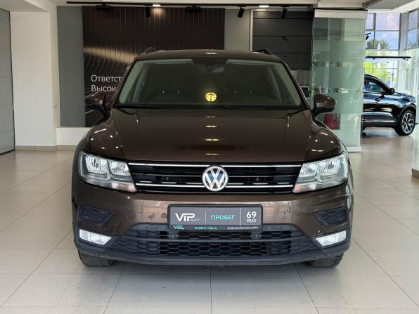 Volkswagen Tiguan II с пробегом 2017 года, цена 1 675 000 рублей, 233565 км, внедорожник, Автокод Объявления
