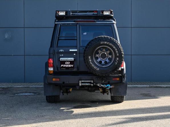 Toyota Land Cruiser 70 Series Рестайлинг 1 с пробегом 2012 года, цена 4 650 000 рублей, 75784 км, внедорожник, Автокод Объявления