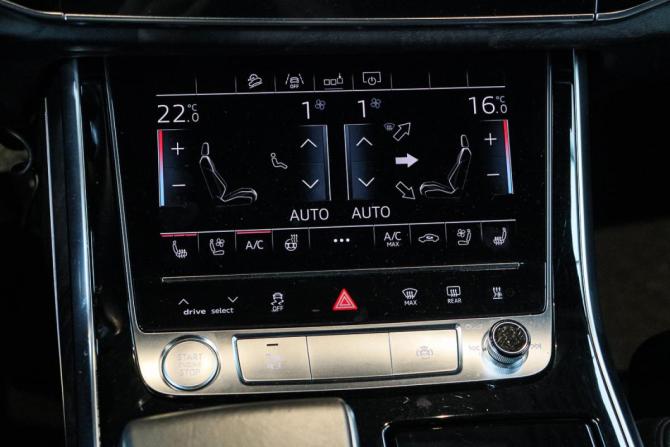 Audi Q8 I (4M) с пробегом 2019 года, цена 7 700 000 рублей, 62528 км, внедорожник, Автокод Объявления