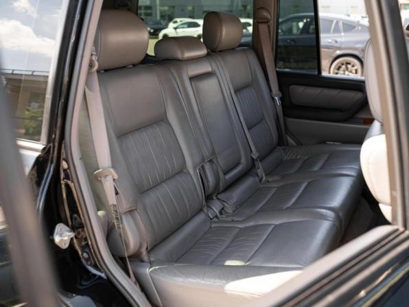 Toyota Land Cruiser 100 Series Рестайлинг 2 с пробегом 2007 года, цена 3 099 000 рублей, 252599 км, внедорожник, Автокод Объявления