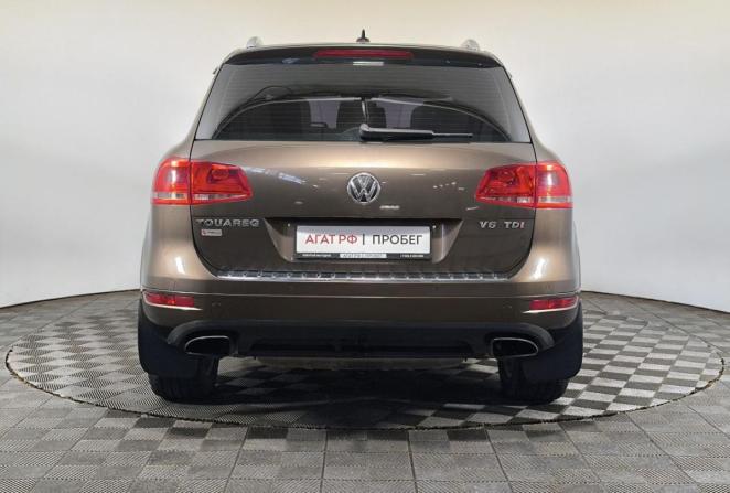 Volkswagen Touareg II с пробегом 2012 года, цена 2 080 000 рублей, 265167 км, внедорожник, Автокод Объявления