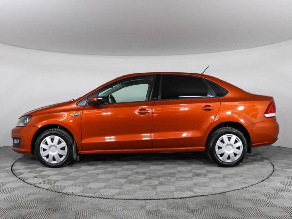 Volkswagen Polo V Рестайлинг с пробегом 2016 года, цена 1 000 000 рублей, 135913 км, седан, Автокод Объявления