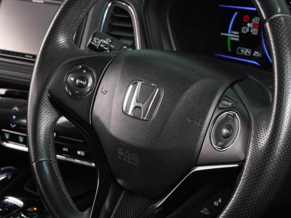 Honda Vezel I с пробегом 2014 года, цена 1 378 000 рублей, 160767 км, внедорожник, Автокод Объявления