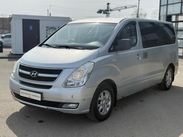Hyundai Grand Starex I с пробегом 2009 года, цена 689 000 рублей, 349214 км, минивэн, Автокод Объявления