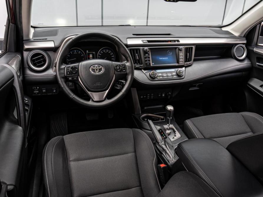 Toyota RAV4 IV (XA40) Рестайлинг Краснодар  - изображение 6
