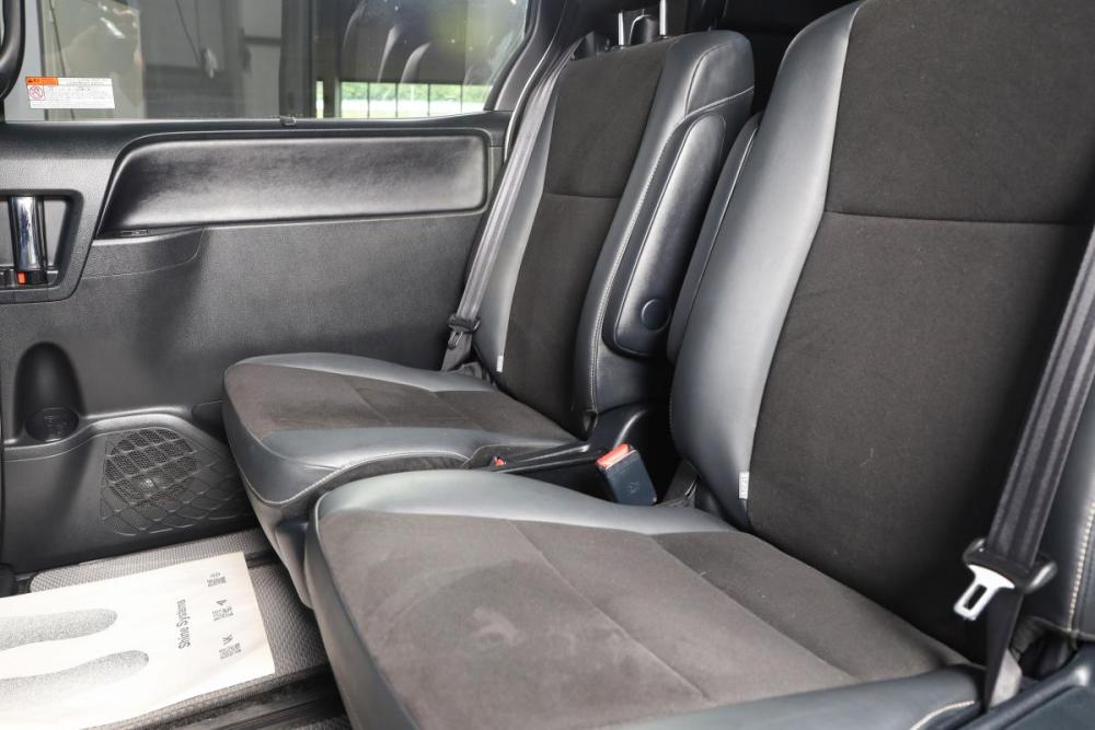 Toyota Noah III (R80) Рестайлинг Новосибирск  - изображение 17