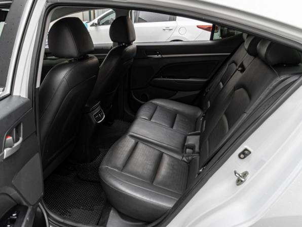 Hyundai Elantra VI (AD) с пробегом 2017 года, цена 1 625 000 рублей, 117099 км, седан, Автокод Объявления