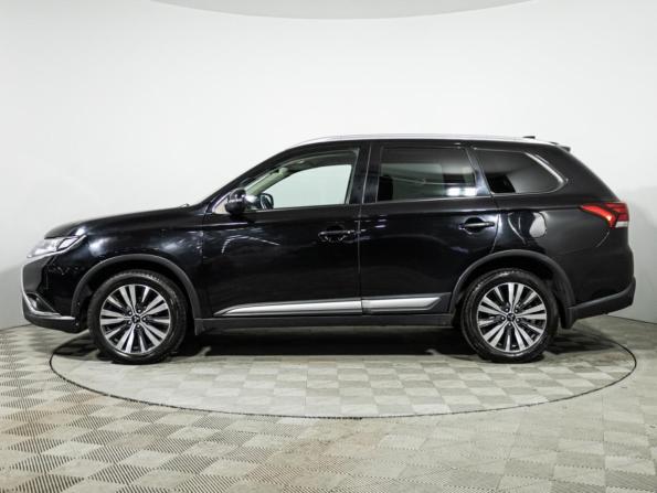 Mitsubishi Outlander III Рестайлинг 3 с пробегом 2019 года, цена 1 949 700 рублей, 156224 км, внедорожник, Автокод Объявления