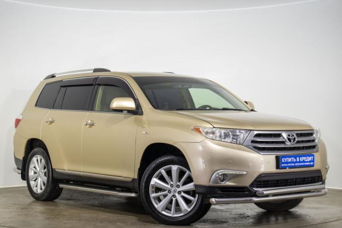 Toyota Highlander II (XU40) Рестайлинг с пробегом 2013 года, цена 2 749 000 рублей, 176761 км, внедорожник, Автокод Объявления