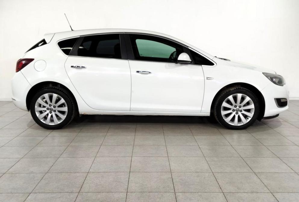 Opel Astra J Рестайлинг Саратов  - изображение 4
