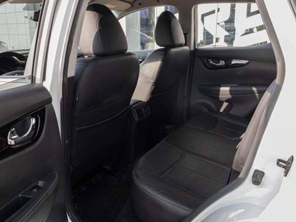 Nissan Qashqai II с пробегом 2018 года, цена 1 790 000 рублей, 73738 км, внедорожник, Автокод Объявления