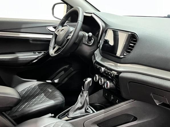 Lada (ВАЗ) Vesta I Рестайлинг (NG) с пробегом 2024 года, цена 1 380 000 рублей, 24284 км, седан, Автокод Объявления