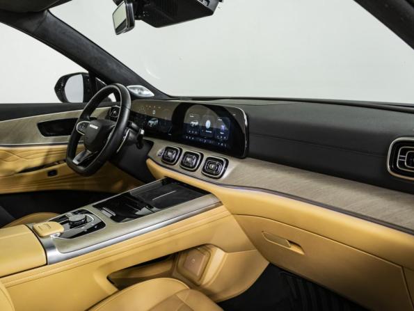 Jaecoo J8 с пробегом 2024 года, цена 2 809 000 рублей, 74851 км, внедорожник, Автокод Объявления