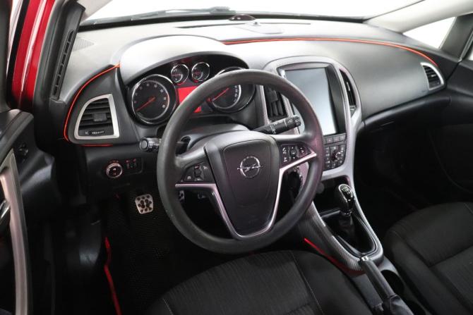 Opel Astra J с пробегом 2010 года, цена 501 000 рублей, 228163 км, хэтчбек, Автокод Объявления