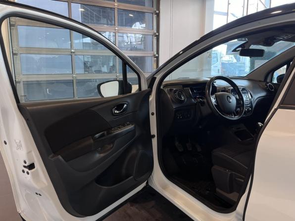 Renault Kaptur I с пробегом 2019 года, цена 1 480 000 рублей, 178436 км, внедорожник, Автокод Объявления