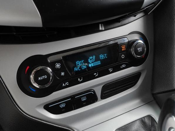 Ford Focus III с пробегом 2013 года, цена 779 000 рублей, 140202 км, хэтчбек, Автокод Объявления