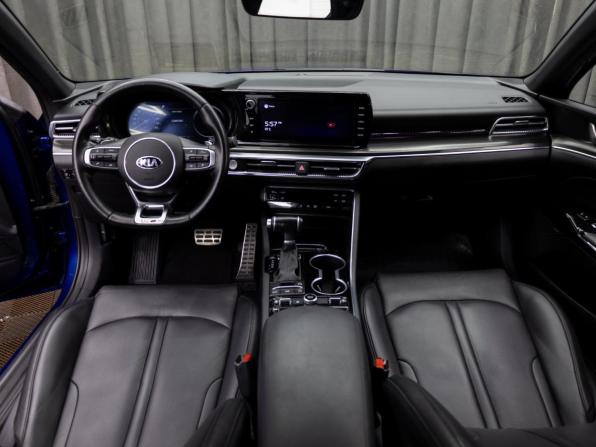 Kia K5 III с пробегом 2023 года, цена 2 395 000 рублей, 116000 км, седан, Автокод Объявления