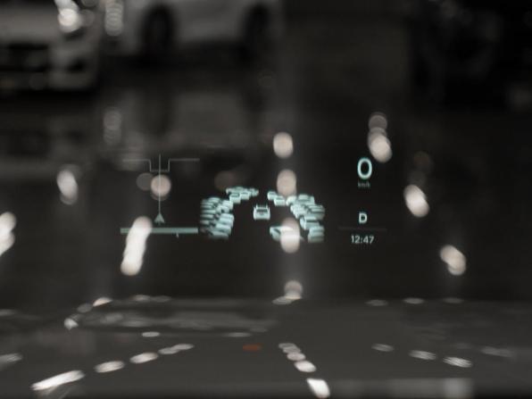 Li Auto (Lixiang) L9 I Рестайлинг с пробегом 2025 года, цена 9 300 000 рублей, 30 км, внедорожник, Автокод Объявления