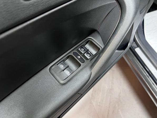 Skoda Yeti I Рестайлинг с пробегом 2015 года, цена 1 270 000 рублей, 161131 км, внедорожник, Автокод Объявления