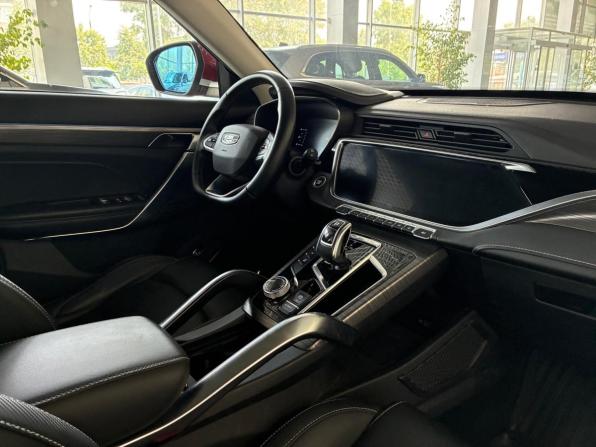 Geely Atlas Pro с пробегом 2023 года, цена 2 195 000 рублей, 40000 км, внедорожник, Автокод Объявления