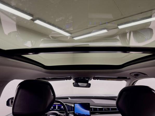 Geely Atlas II с пробегом 2024 года, цена 2 845 000 рублей, 23750 км, внедорожник, Автокод Объявления