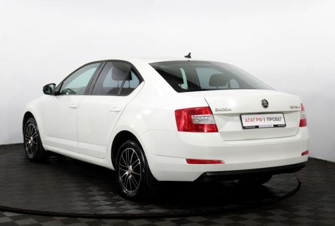 Skoda Octavia III (A7) с пробегом 2017 года, цена 1 475 000 рублей, 116163 км, лифтбек, Автокод Объявления