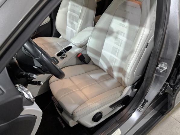 Mercedes-Benz GLA I (X156) Рестайлинг с пробегом 2018 года, цена 2 700 000 рублей, 91809 км, внедорожник, Автокод Объявления