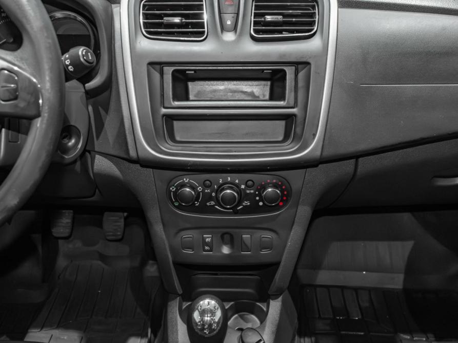 Renault Sandero II Екатеринбург  - изображение 18