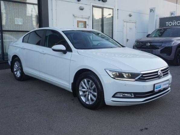 Volkswagen Passat B8 с пробегом 2016 года, цена 1 950 000 рублей, 133253 км, седан, Автокод Объявления