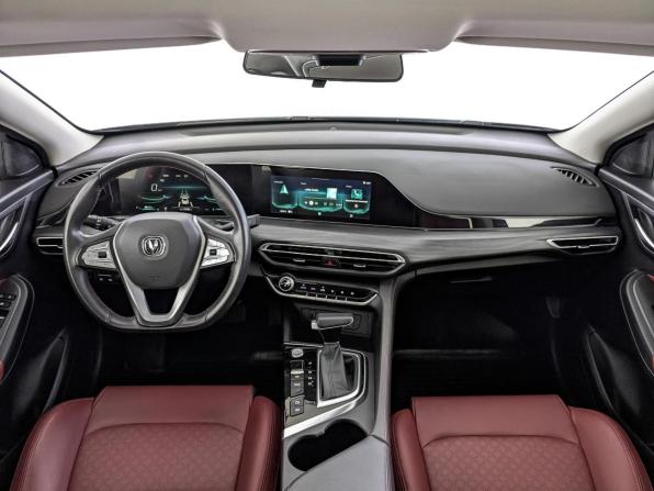 Changan Eado Plus с пробегом 2023 года, цена 1 600 000 рублей, 17290 км, седан, Автокод Объявления