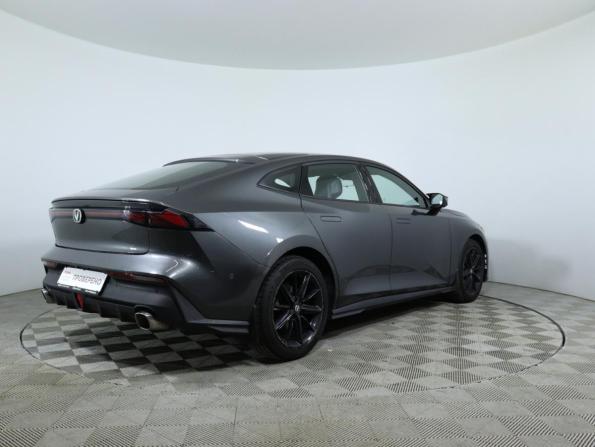 Changan UNI-V I с пробегом 2023 года, цена 2 050 000 рублей, 35315 км, лифтбек, Автокод Объявления