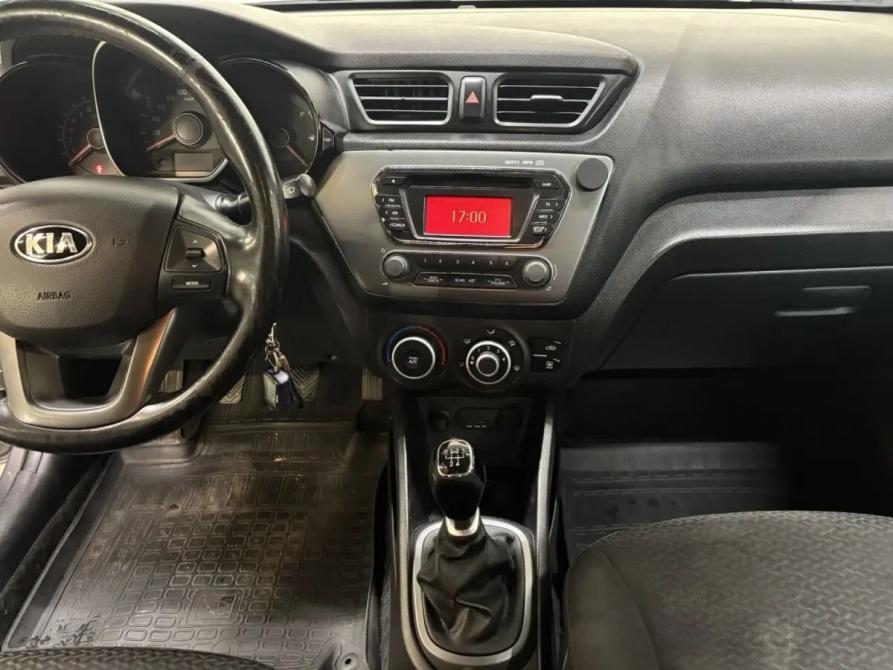 Kia Rio III Саратов  - изображение 9