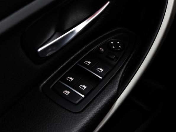 BMW 3 серии VI (F3x) Рестайлинг с пробегом 2017 года, цена 1 799 000 рублей, 127987 км, седан, Автокод Объявления