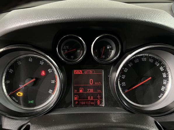 Opel Mokka I с пробегом 2013 года, цена 949 000 рублей, 185000 км, внедорожник, Автокод Объявления