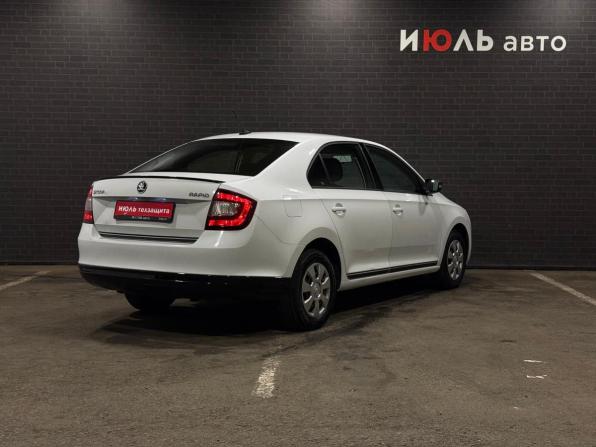 Skoda Rapid I Рестайлинг с пробегом 2018 года, цена 1 150 000 рублей, 144586 км, лифтбек, Автокод Объявления