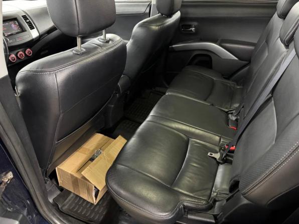 Mitsubishi Outlander II Рестайлинг с пробегом 2009 года, цена 829 000 рублей, 278000 км, внедорожник, Автокод Объявления