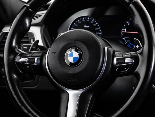 BMW 3 серии VI (F3x) Рестайлинг с пробегом 2015 года, цена 2 099 000 рублей, 199900 км, седан, Автокод Объявления