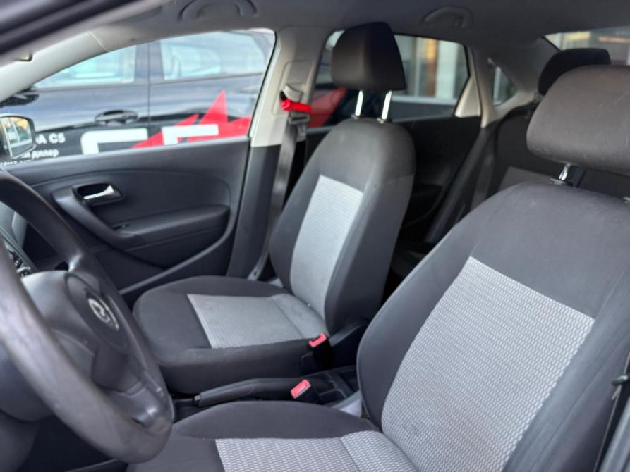 Volkswagen Polo V Череповец  - изображение 12
